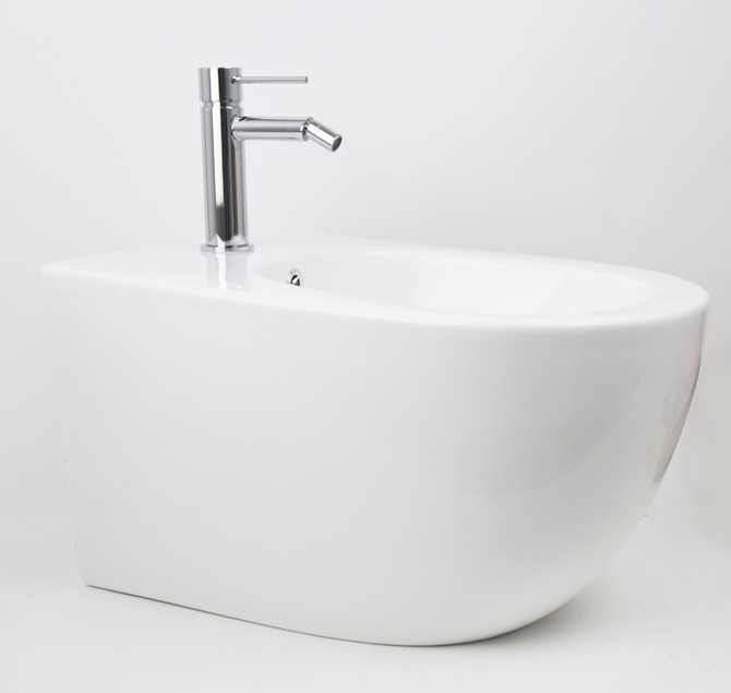 Wandmontiertes Bidet aus Keramik BS01